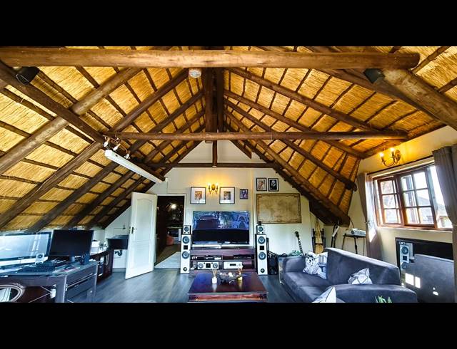 5 BEDROOM HOUSE FOR SALE IN BRENTWOOD PARK